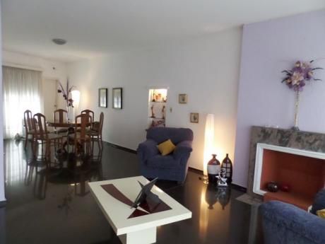 Casablanca / Hermosa Propiedad De Estilo Actualizada Con Muy Buen Gusto