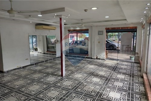 ALQUILER DE LOCAL COMERCIAL, ASUNCION NAZARETH — foto 2