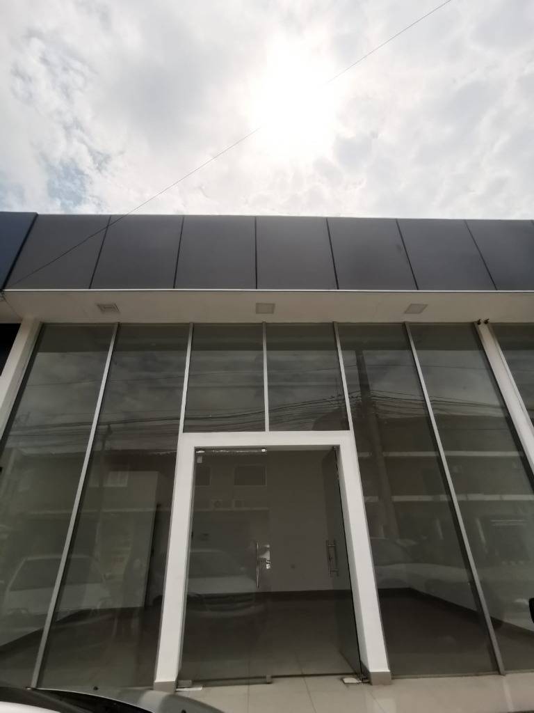ALQUILO HERMOSO LOCAL COMERCIAL EN FERNANDO ZONA SUR — foto 2