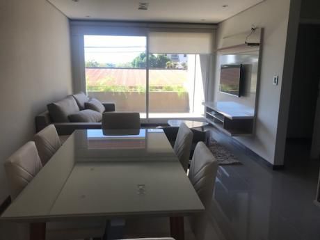 Alquilo Departamento Amoblado De 2 Dormitorios Con Patio Propio, Villa Morra