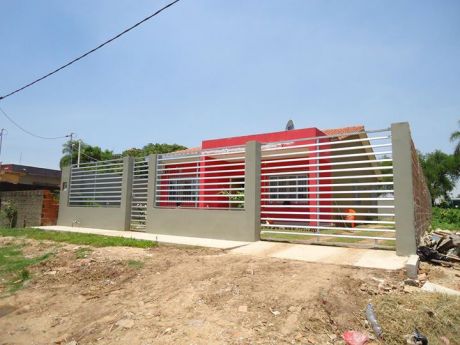 Hermosa Casa Estilo Americana