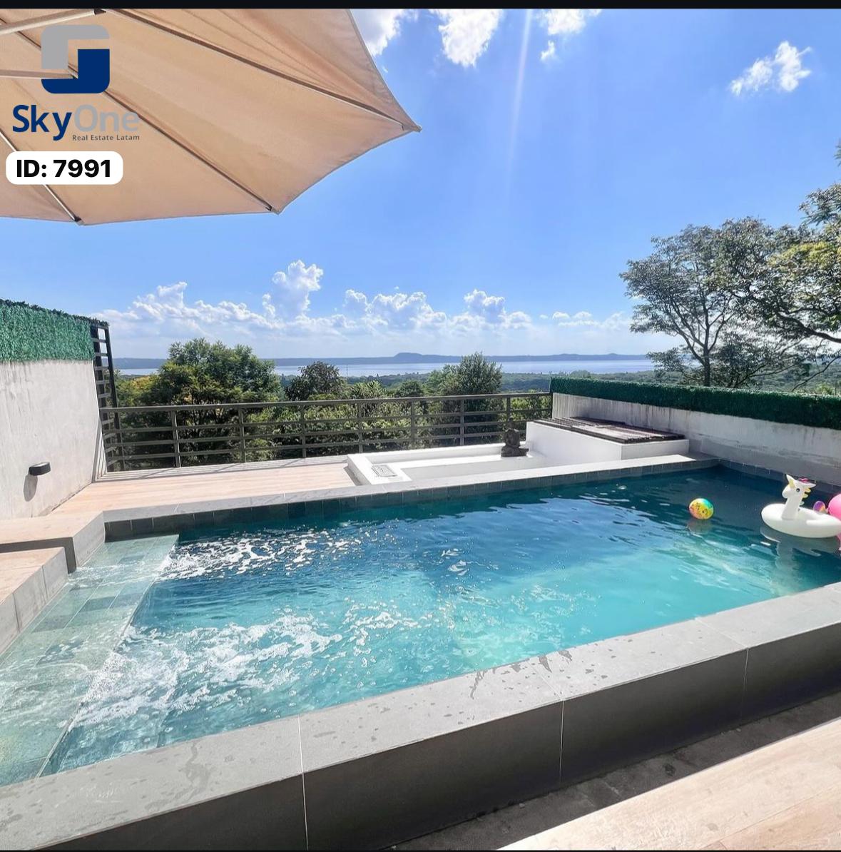 En Venta espectacular residencia, con vista al lago en ????????????BER — foto 2