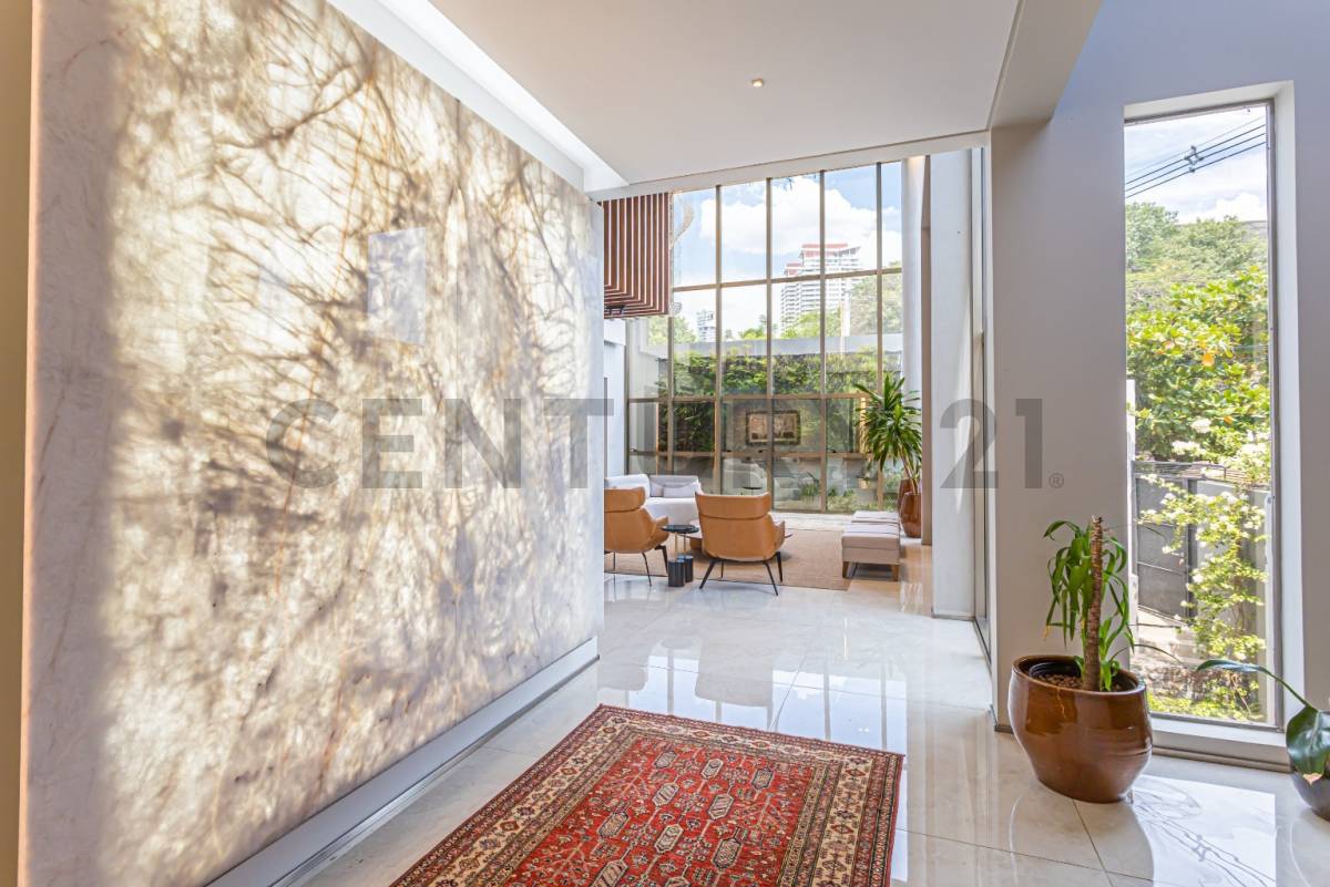 En venta moderna residencia Asuncion Trinidad — foto 3