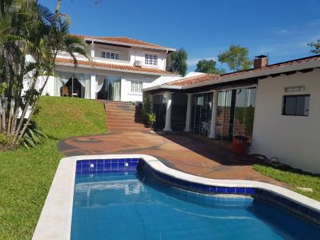 Alquilo Casa C/piscina Z/villa Morra