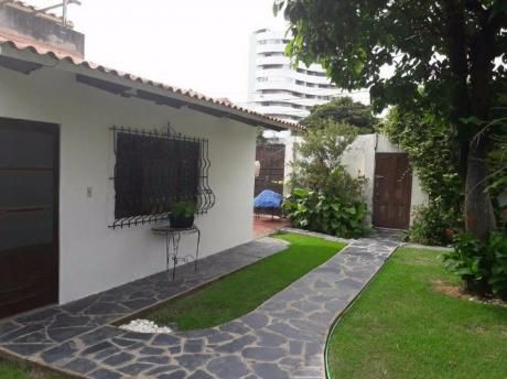 Casa En Venta Calle Miguel Roca (ovidio Barbery)