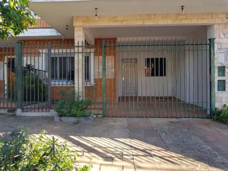 Alquilo Chalet Zona Municipalidad De Asuncion