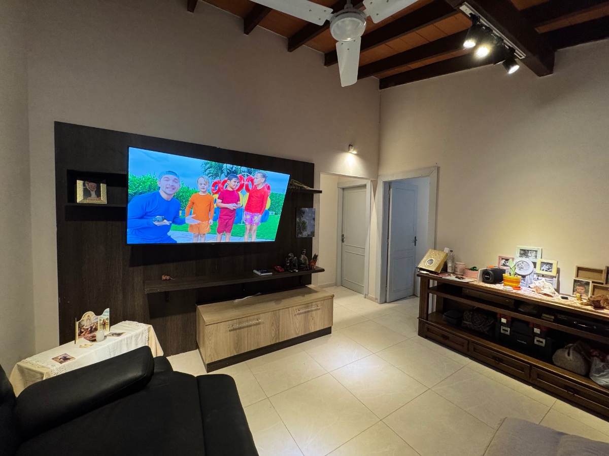 VENDO CASA 2 DORMITORIOS EN MBACHIO, LAMBARÉ — foto 3