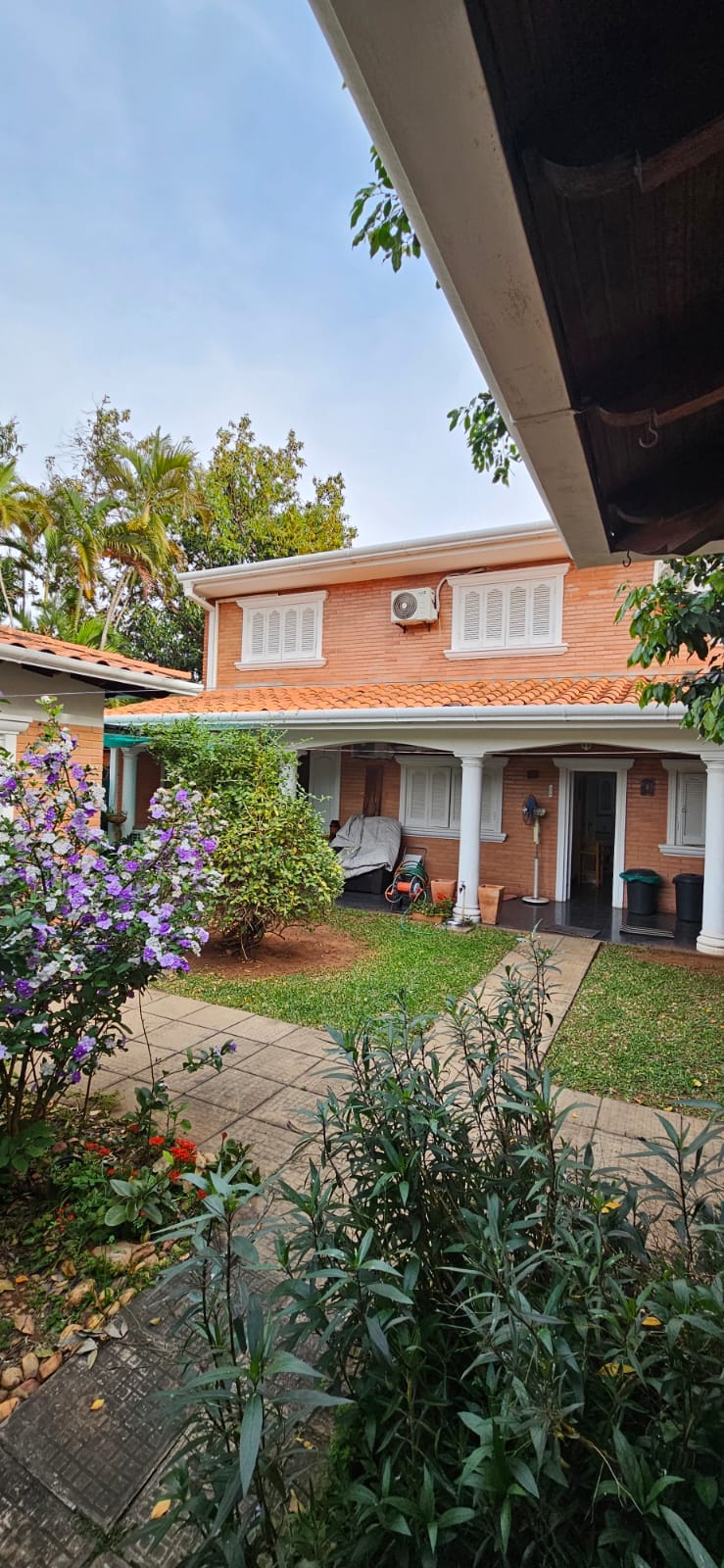 VENDO PROPIEDAD DE 4 HABITACIONES EN EL Bo. HERRERA - ASUNCIÓN — foto 2