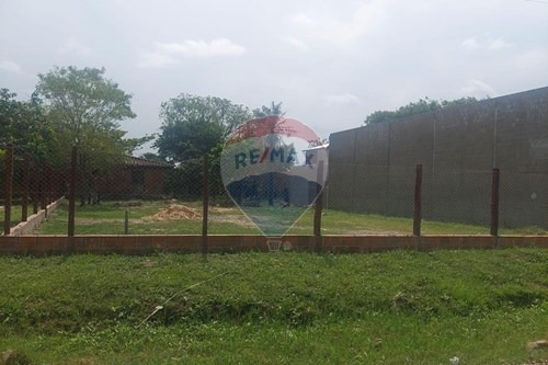 Inversión Ideal: Terreno Comercial en Villa Hayes — foto 2