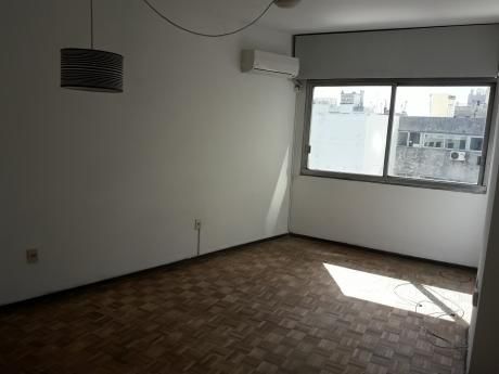 PróX. Plaza Independencia, Quinto Piso, Un Dorm. Cómodo.