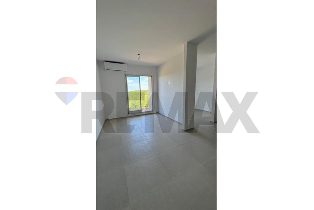 VENDO DEPARTAMENTO EN LUQUE A 10 MINUTOS DEL AEROPUERTO — foto 2