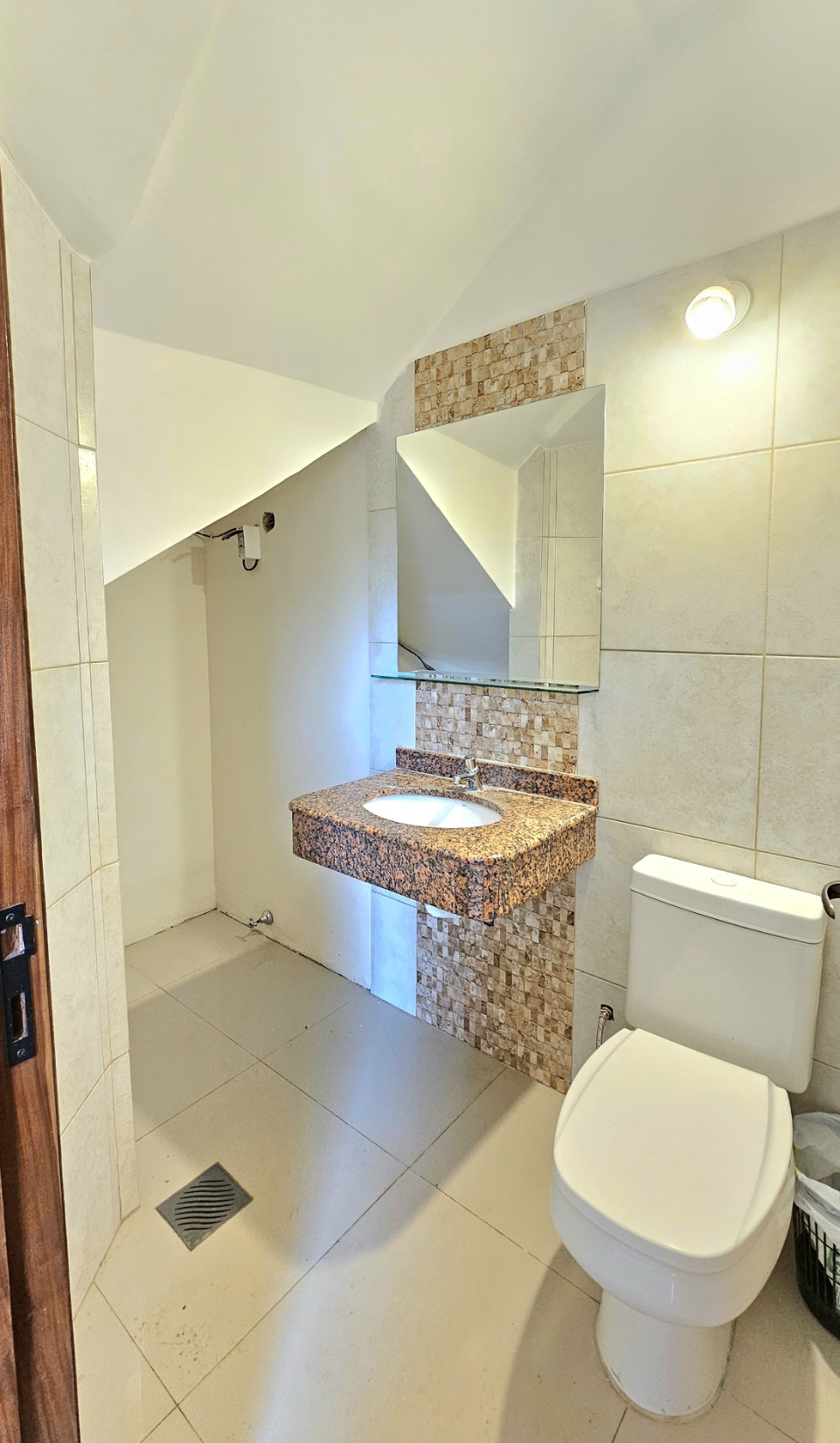 Alquilo hermoso duplex zona Rakiura — foto 3