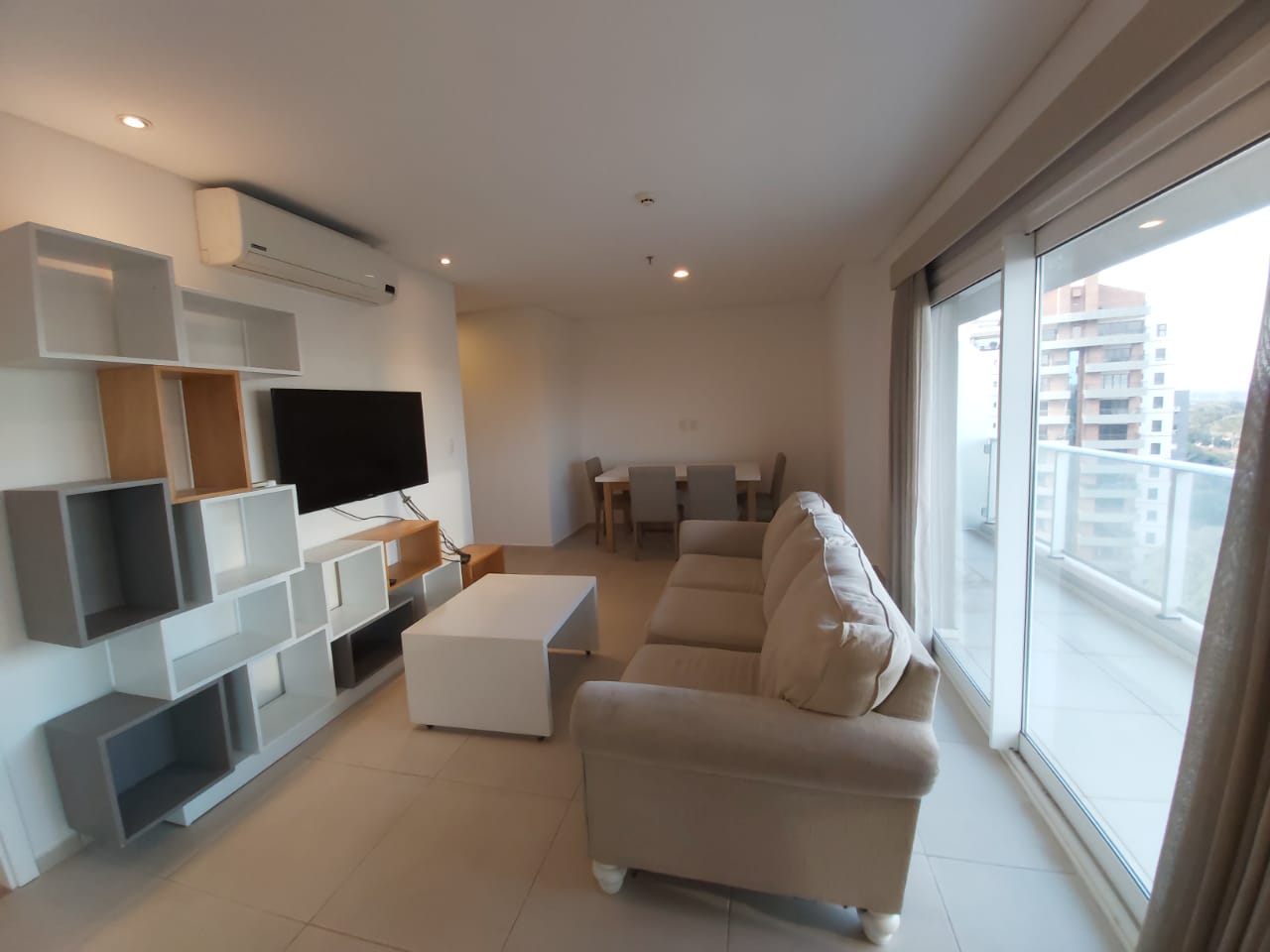 Hermoso  Departamento Amoblado Zona Paseo Galería — foto 2