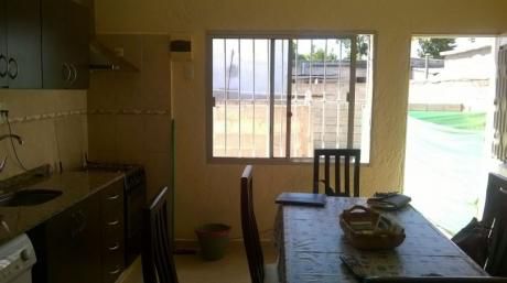 Linda Casa De 2 Dormitorios En Las Acacias