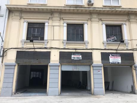 Edificio Rambla Puerto Y 33
