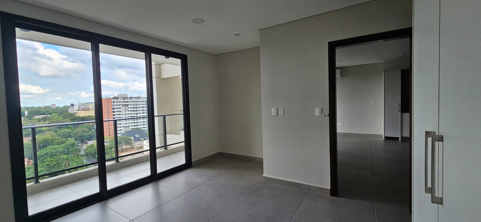 Alquilo Departamento de 1 Dormitorio en Las Mercedes | Alquiler | Gs. 4.900.000 — foto 2