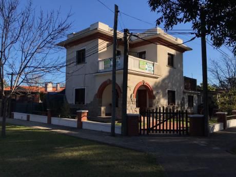 Excelente Residencia En Atlantida