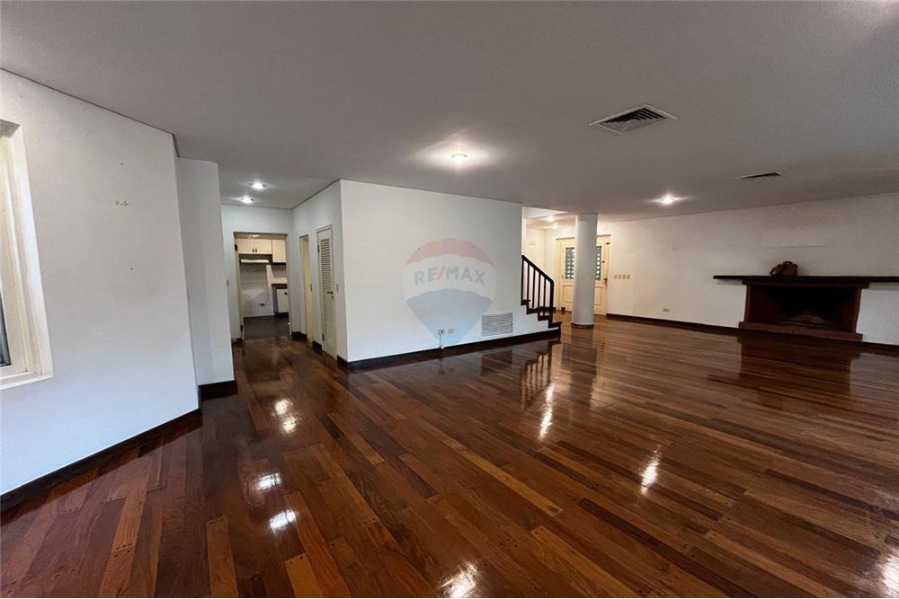 Alquilo fina residencia en Condominio Botanica 2 — foto 3