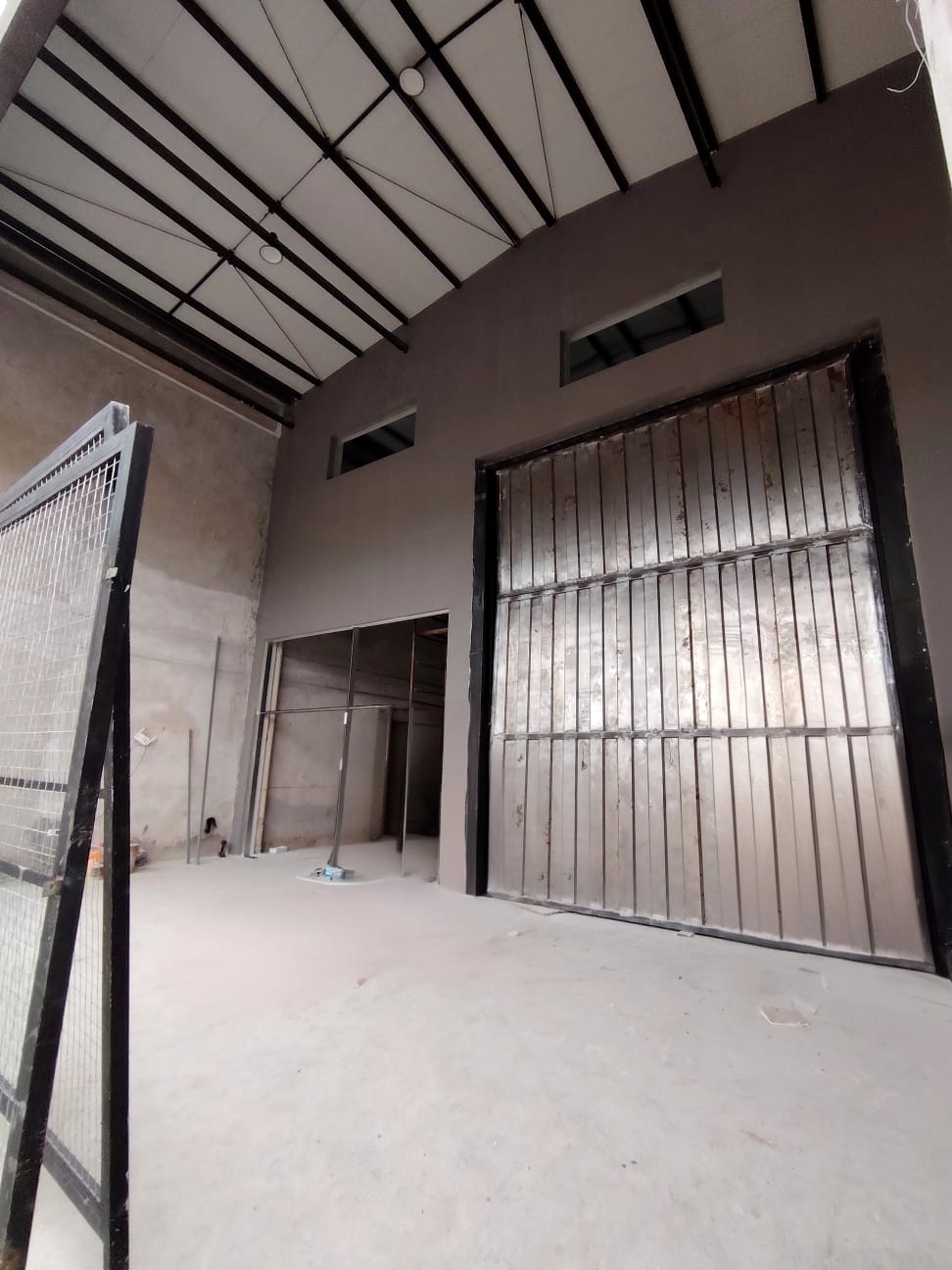 ALQUILO DEPÓSITO A ESTRENAR DE 510 M² – ZONA SHOPPING SAN LORENZO Y S6 SL — foto 2