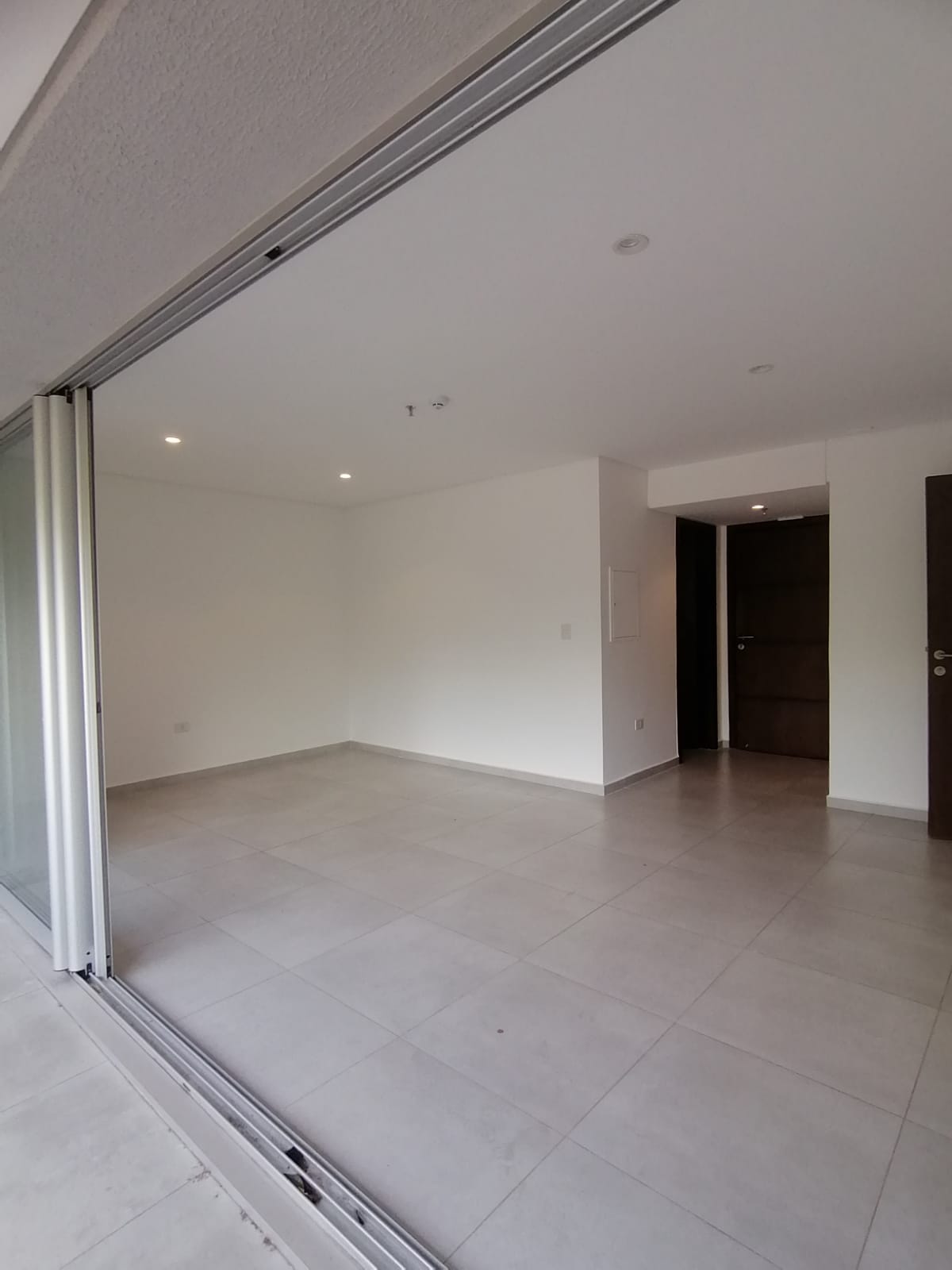 Alquiler Disponible Hermoso Departamento! — foto 2