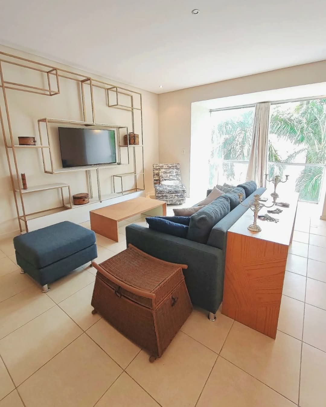 Alquilo Precioso Departamento En Condominio En El Barrio Ycua Satí!! — foto 2