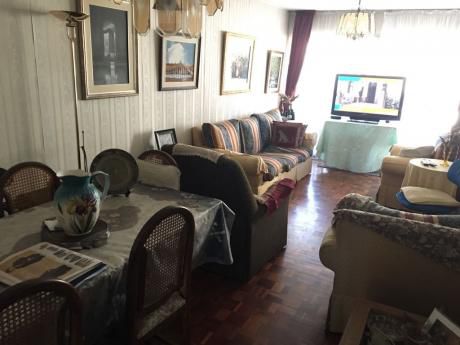 Suc. Pta. Gorda-oportunidad, Bv. España Y Ellauri, 2 Dorm, 2 Baños Y Garaje!