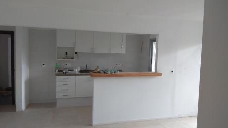 Apartamento De Tres Dormitorios