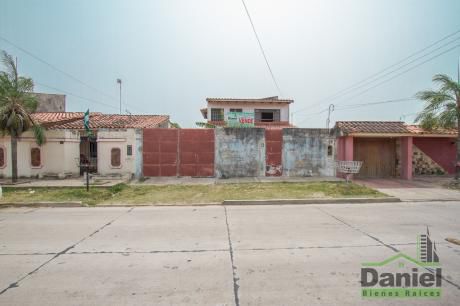 Casa Para Taller Y Vivienda (zona Cambodromo)