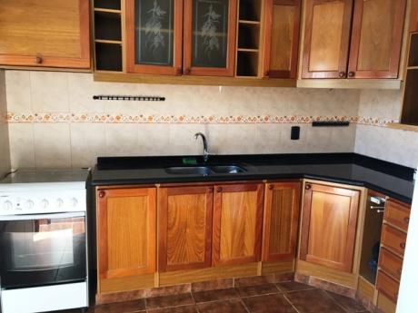 Excelente Apartamento En Solanas De Prado, Segundo Por Escalera.para Entrar.