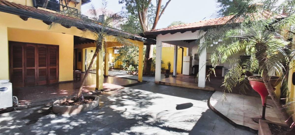 AMPLIA CASA EN ALQUILER EN LAMBARE ZONA CANAL 13 — foto 2