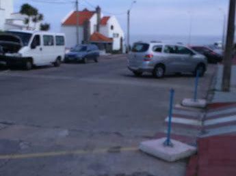 Dos Locales Aptos Para Vivienda O Comercio