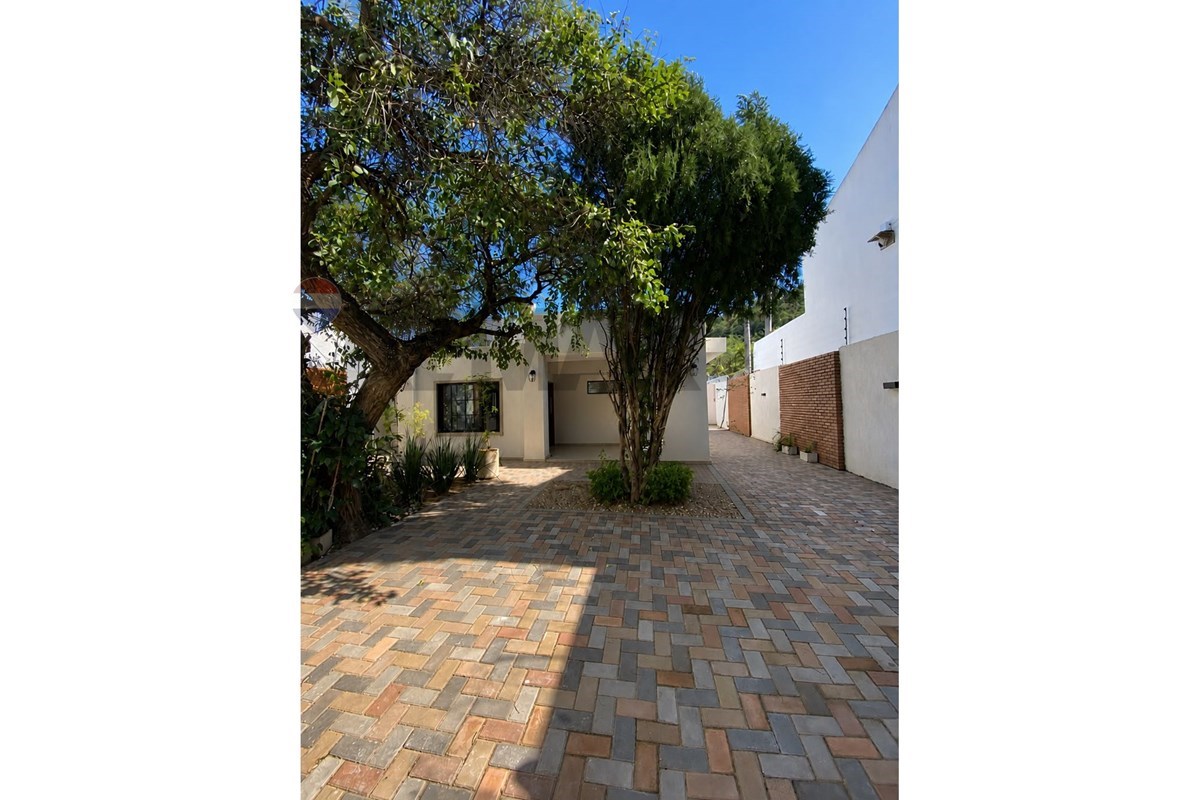Casa en Alquiler - Santa Librada, Asunción — foto 2