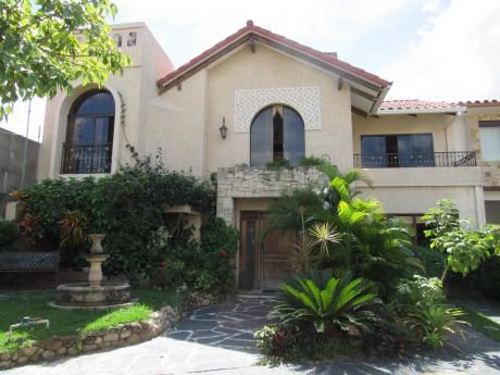 Av. Banzer, 6to Anillo, Condominio Ciudad Jardín