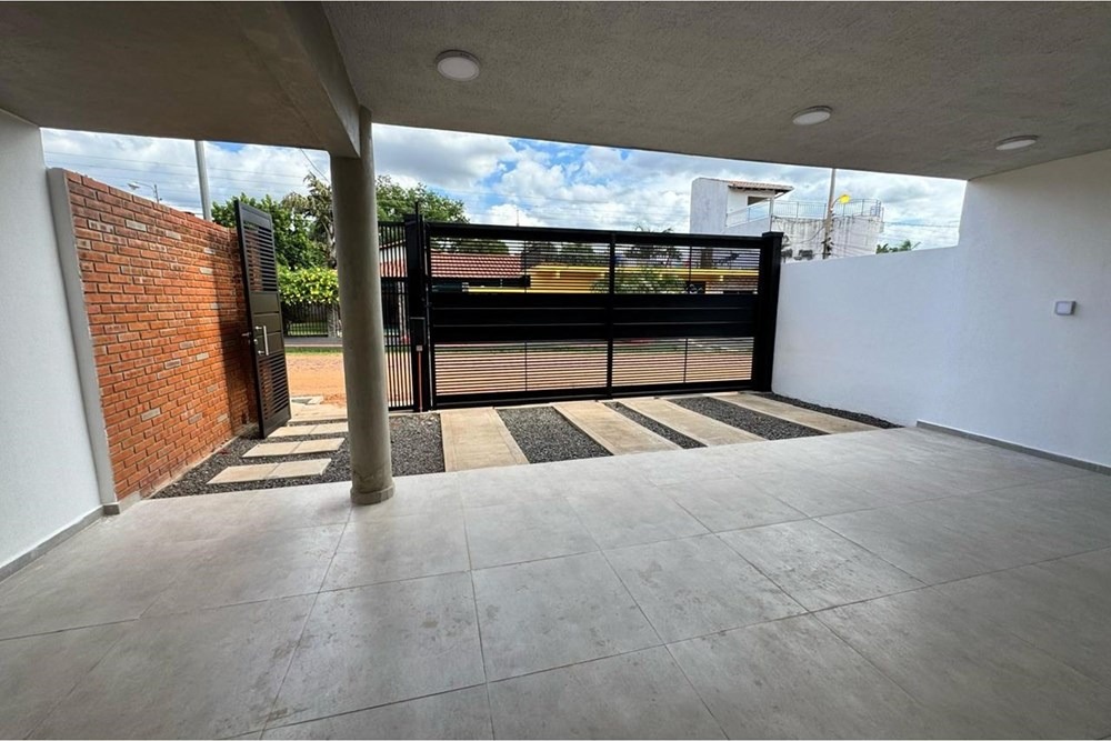 Alquilo dúplex en zona San lorenzo central — foto 3