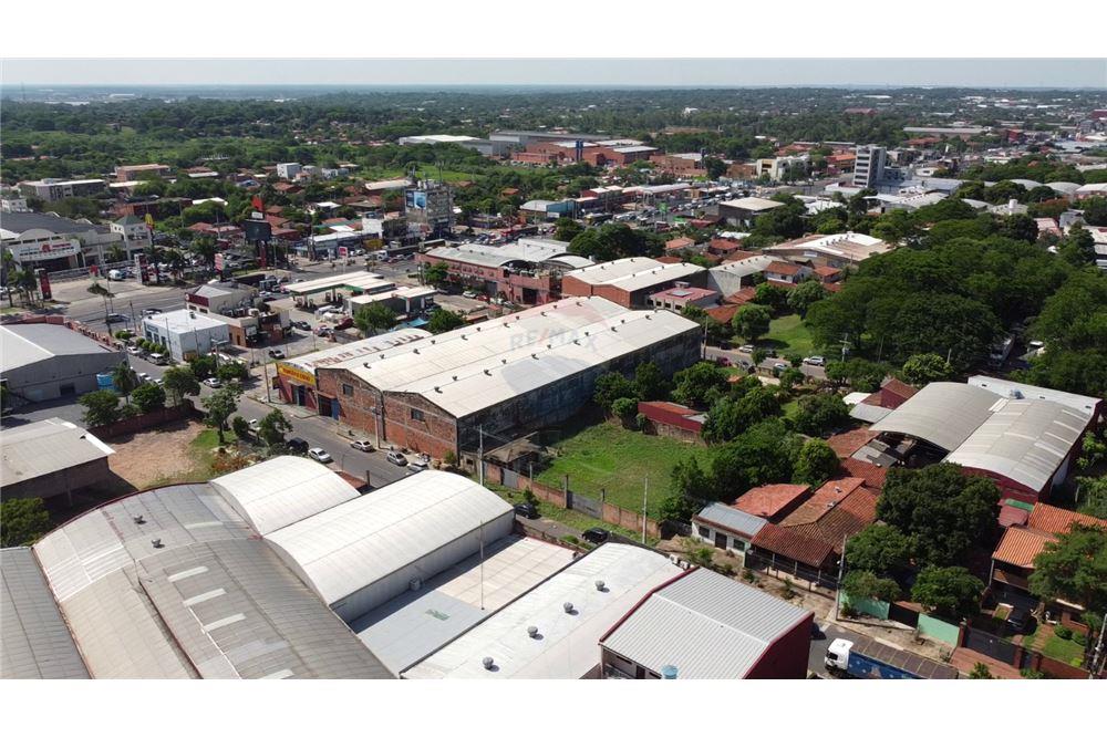 2 TERRENOS JUNTOS EN EL CORAZON COMERCIAL DE MRA — foto 2