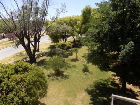 Ref 1859, Apartamento 3 Dormitorios Frente A Antel Arena