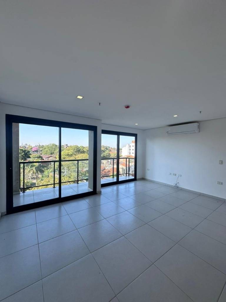 VENDO DEPARTAMENTO DE DOS DORMITORIOS EN BARRIO LA CATEDRAL DE ASUNCIÓN! — foto 2