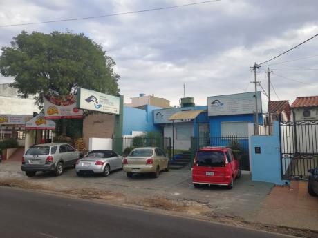 Alquilo Hermosa Casa Sobre Avd. Mcal Lopez