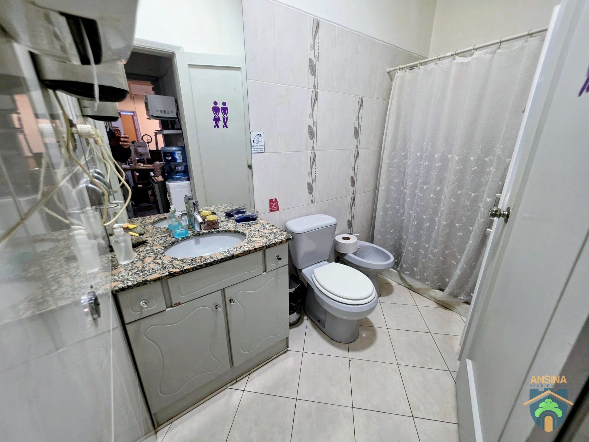Oportunidad Alquiler LOCAL COMERCIAL + VIVIENDA + COCHERA en CORAZÓN de MALVÍN · Foto 6