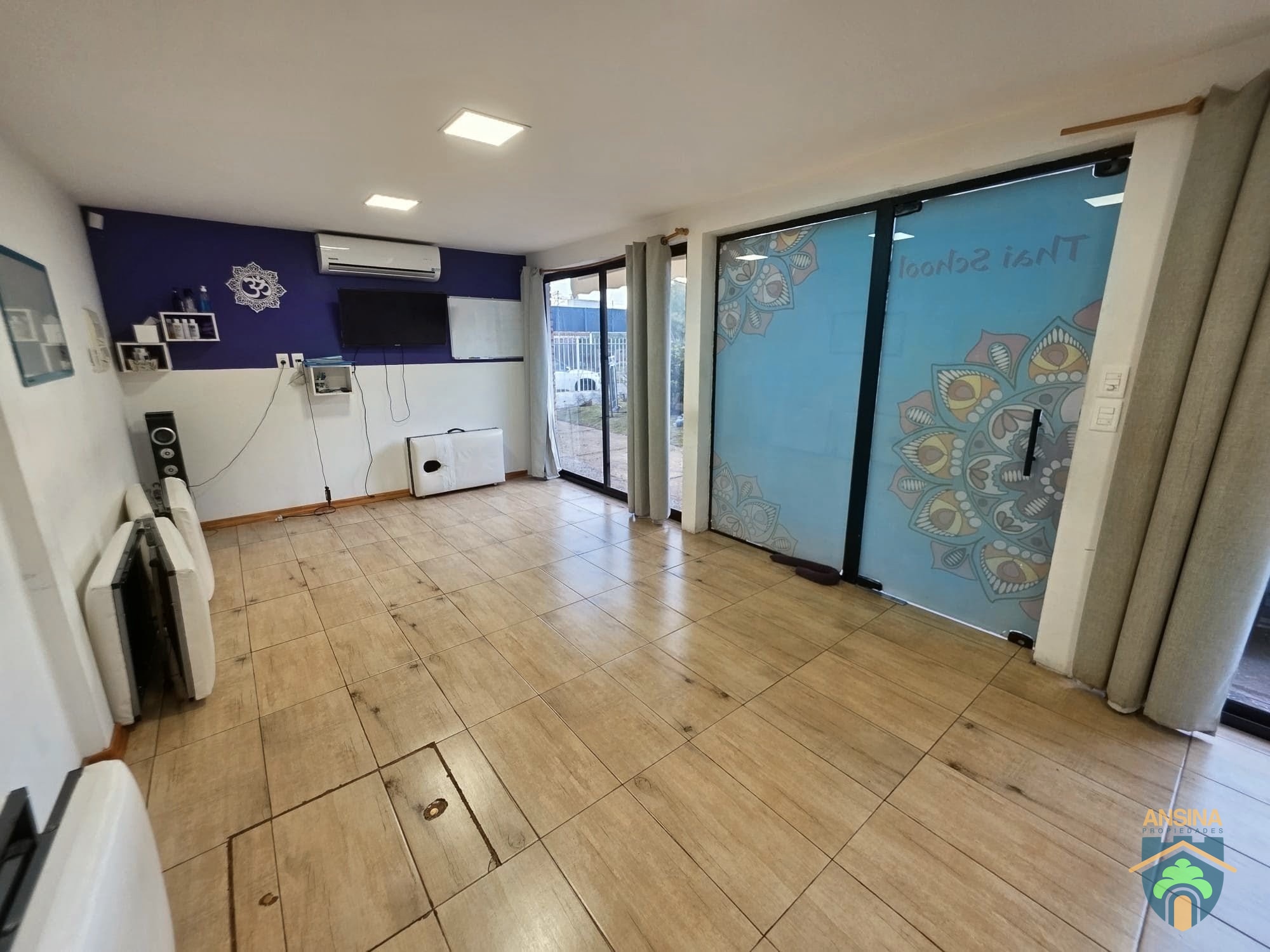 Oportunidad Alquiler LOCAL COMERCIAL + VIVIENDA + COCHERA en CORAZÓN de MALVÍN · Foto 8
