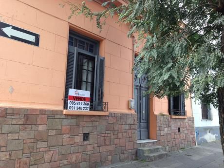 Casa Traspaso Bhu 2 Dormitorios Cochera