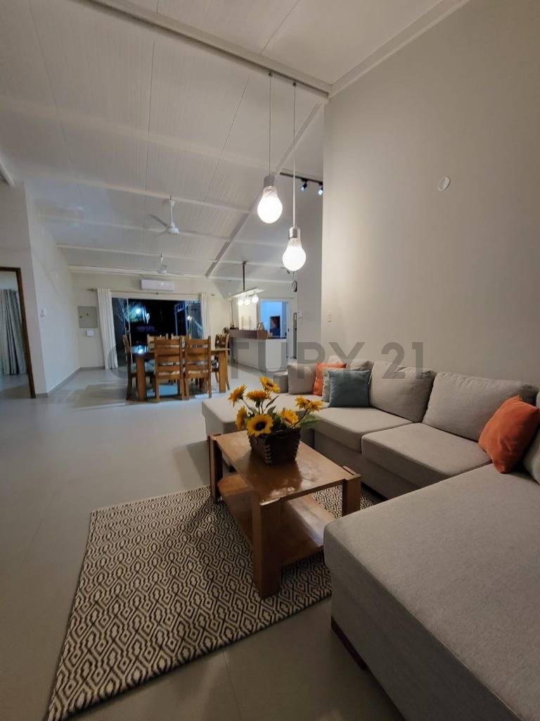 VENDO CASA ZONA ANFITEATRO, SAN BERNARDINO — foto 2
