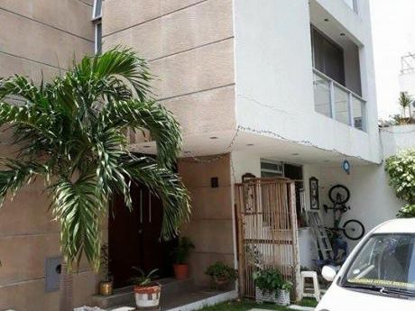 En Alquiler Hermosa Casa De 3 Plantas