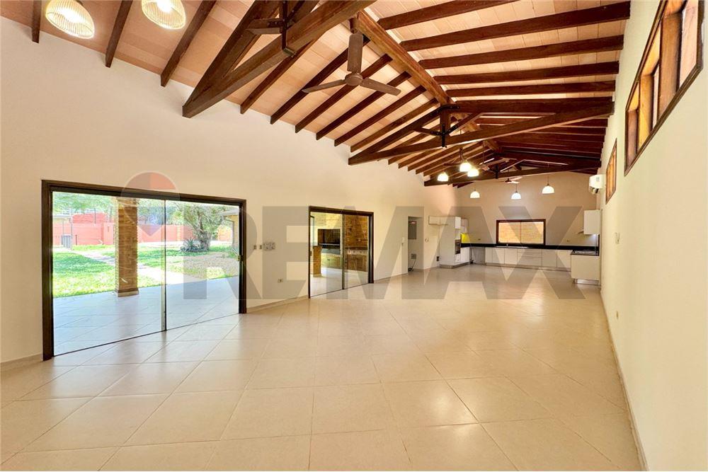 casa hermosa en sanbernardino — foto 3