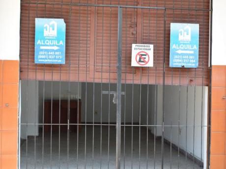 Salón Comercial Sobre Avda. Perú