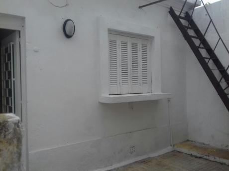 Apartamento 2 Dormitorios Sin Gastos Comunes Brazo Oriental