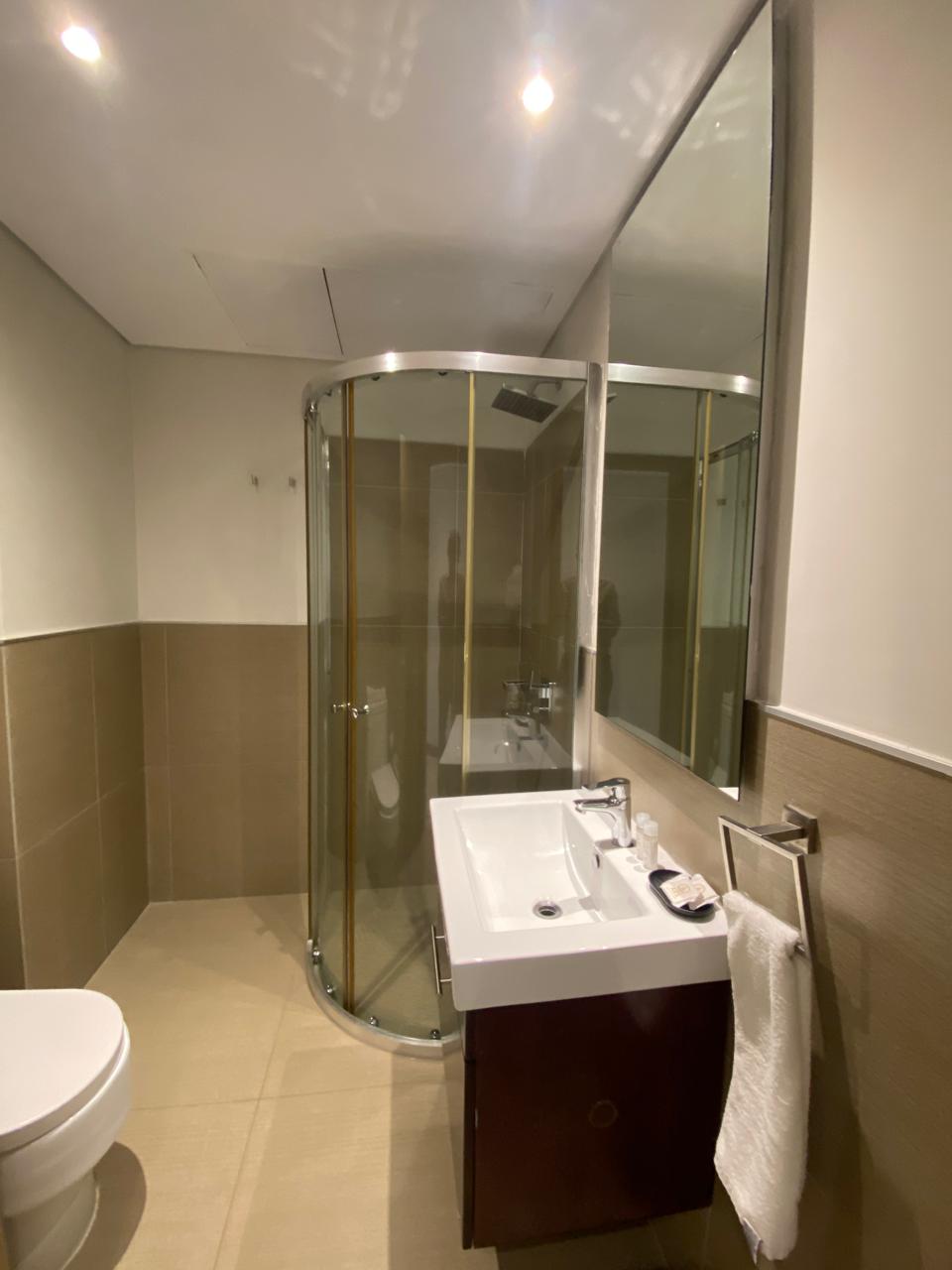 Vendo Departamento Mono Ambiente Amoblado y Equipado. Edificio The One — foto 3