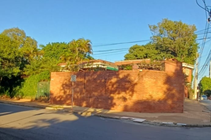 Casa en venta en Mburucuyá