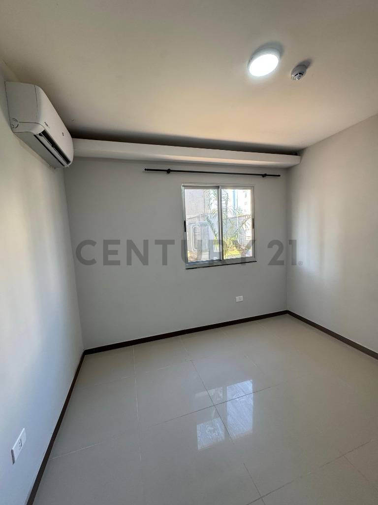Venta de Departamento 2 Dormitorios en Luque - Residencial Santa Cecilia — foto 3