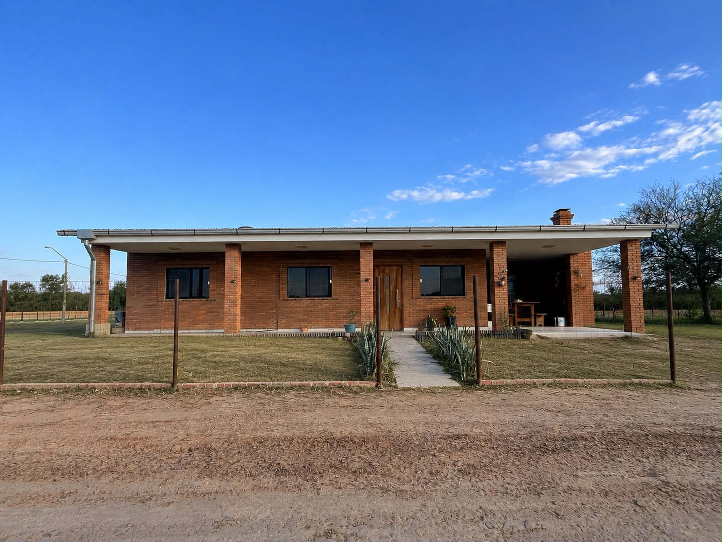 En venta Casa Familiar en Filadelfia/Chaco — foto 2
